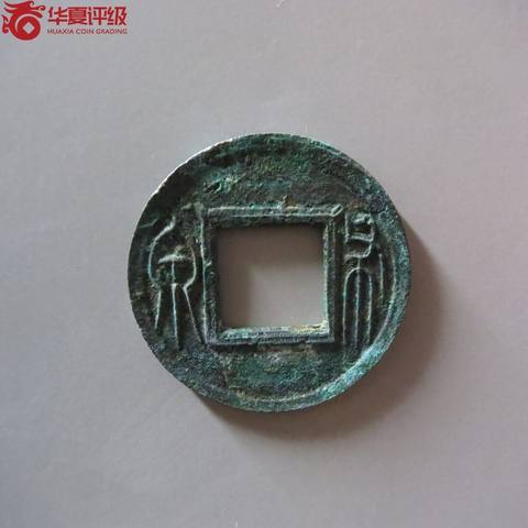 布泉,